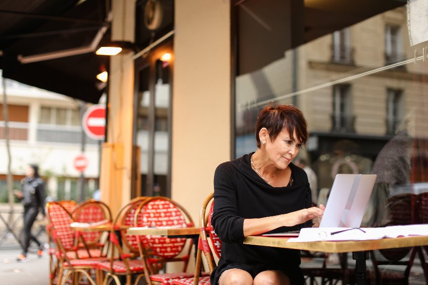 96744925_s.jpg 96744925_s.jpg